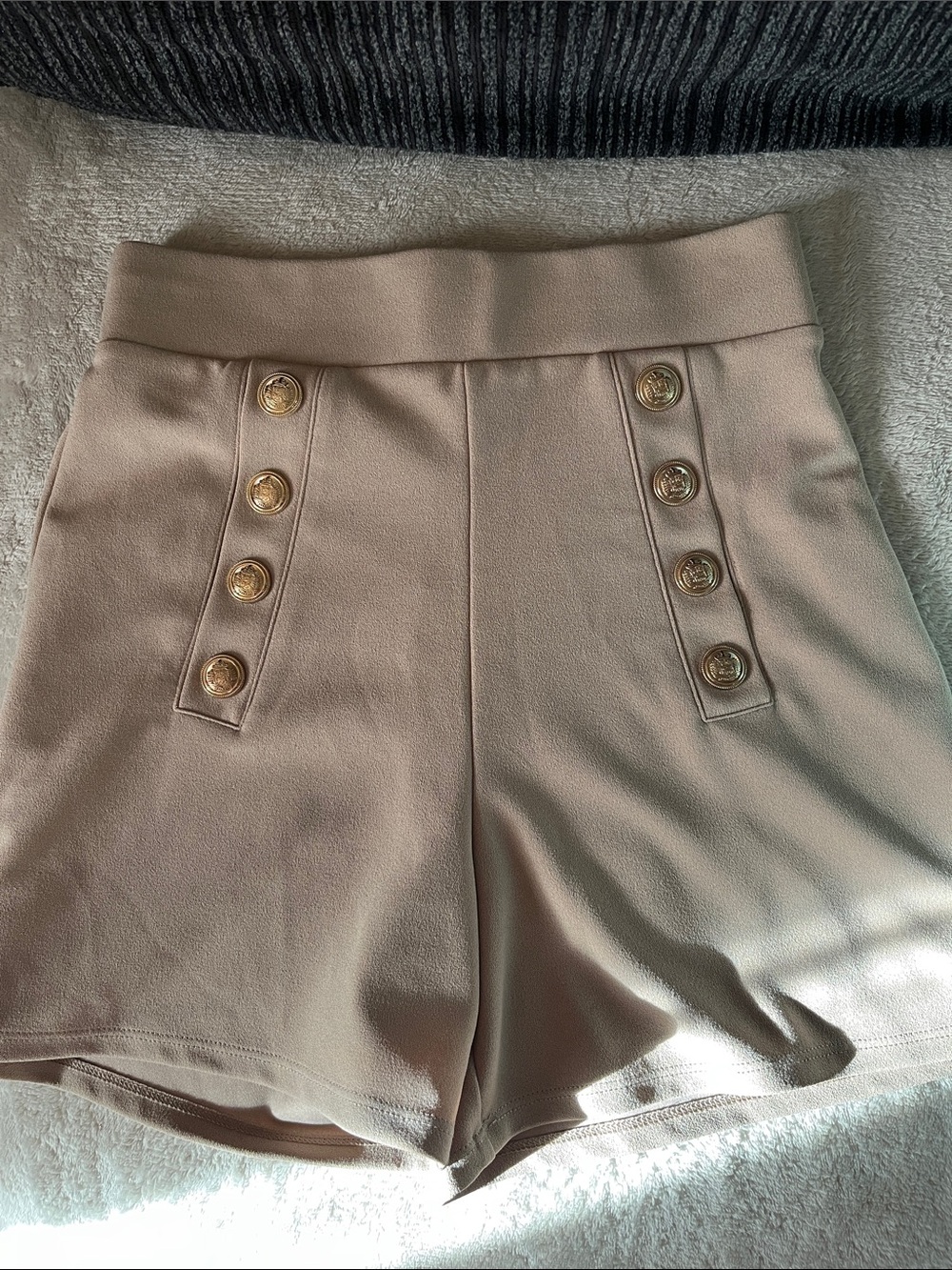 H&M High-Waist Beige Shorts with Gold Buttons